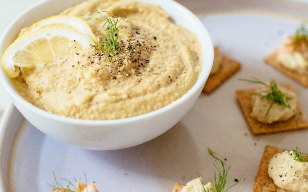 Cashew Cheese Spread with Garden Veggie’s